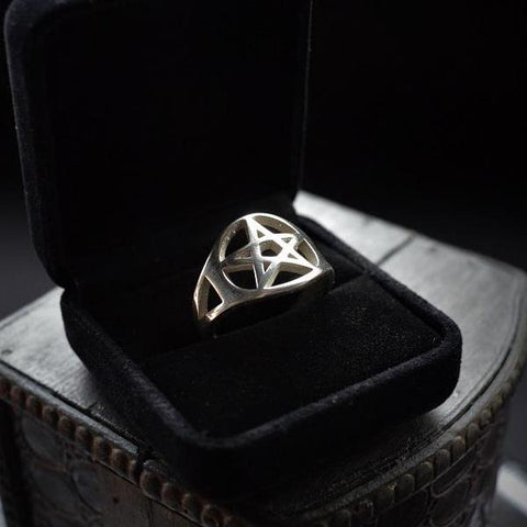 Bam Margera x Curaline Pentagram Ring - Bam Margera Merchandise